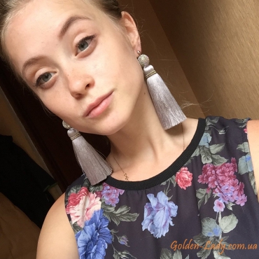 Сірі сережки пензлика Golden Lady